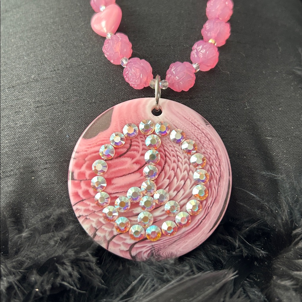🌸Final Price! Tarina Tarantino Pink Crystal Lucite”Peace"Pendant&Rose chain. - Picture 2 of 6